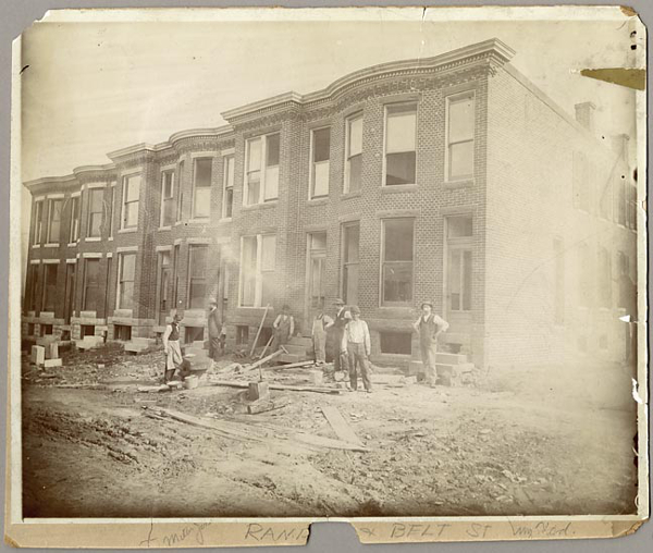Baltimore was building lots of row houses construction in 1900.