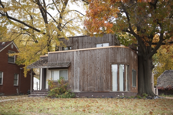 Art moderne house on E. Outer Drive in East English Village