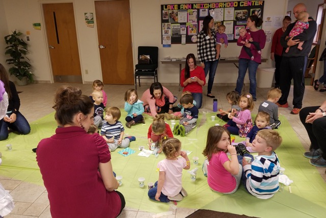 Snacktime picnic at Lake Ann United Methodist Church