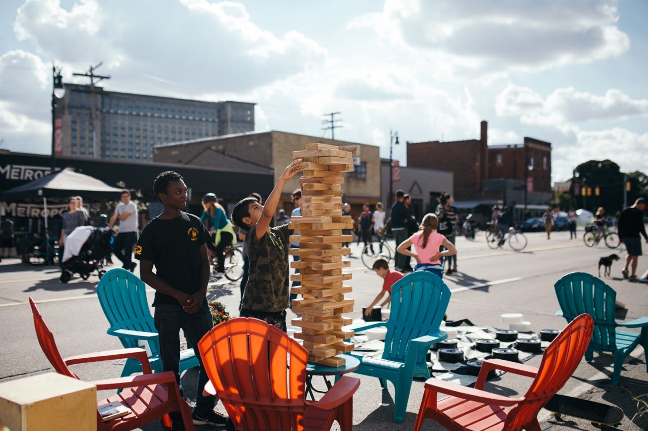 Oversized game of Jenga on Michigan Avenue