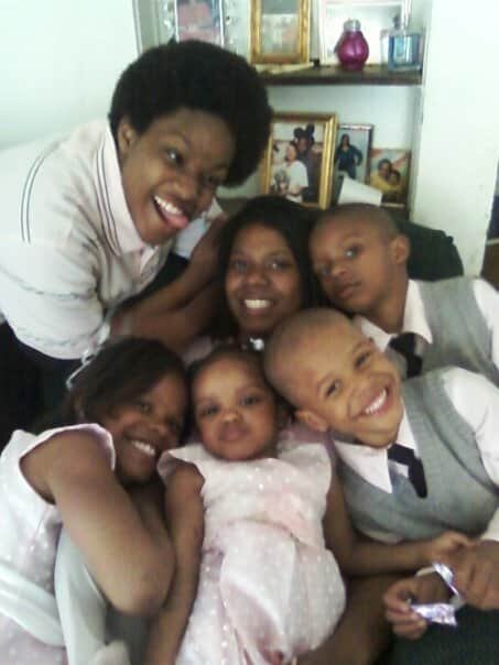 Corey, Evette, Cortez, Calvin, Christina, and Courtney Napier.