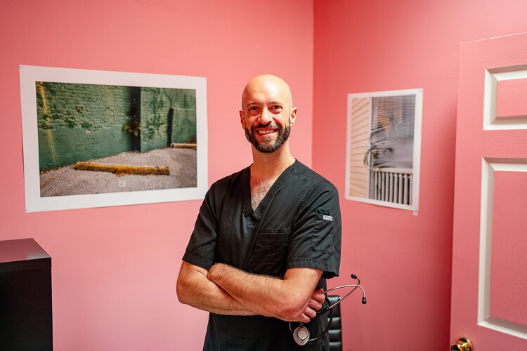 Dr. Mark Beard sees patients for fatigue, headaches, anxiety, back pain, and other common pain issues.