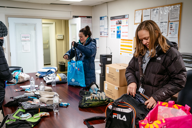 MSU students pack up great to treat the homeless