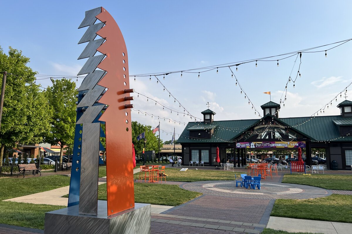 A three-year partnership features a rotating series of sculptures from Michigan artist Ken Thompson at Riley Park.