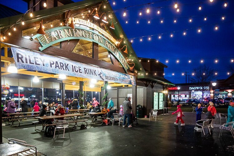 Riley Park Ice Rink in Farmington. Photo: David Lewinski.