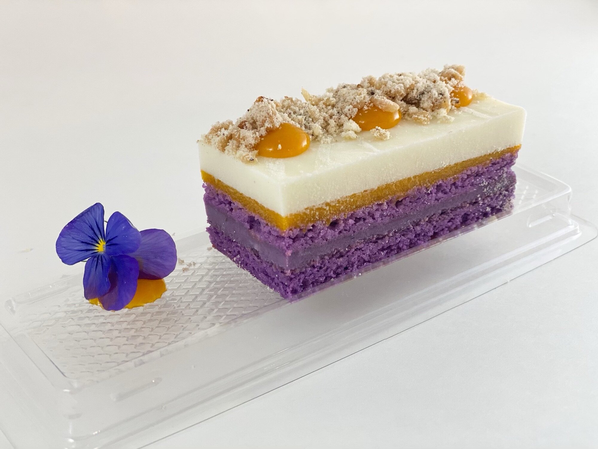 Tropical Ube Cake, Isla