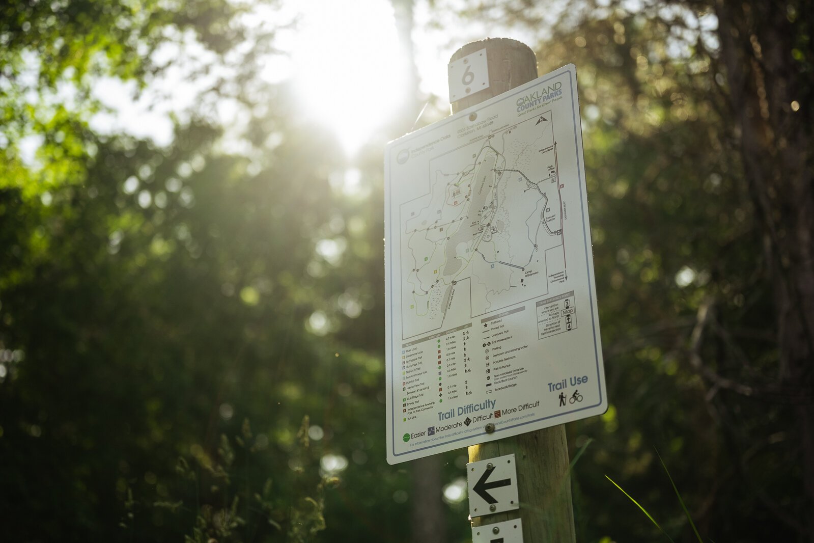 A trail map at Independence Oaks.