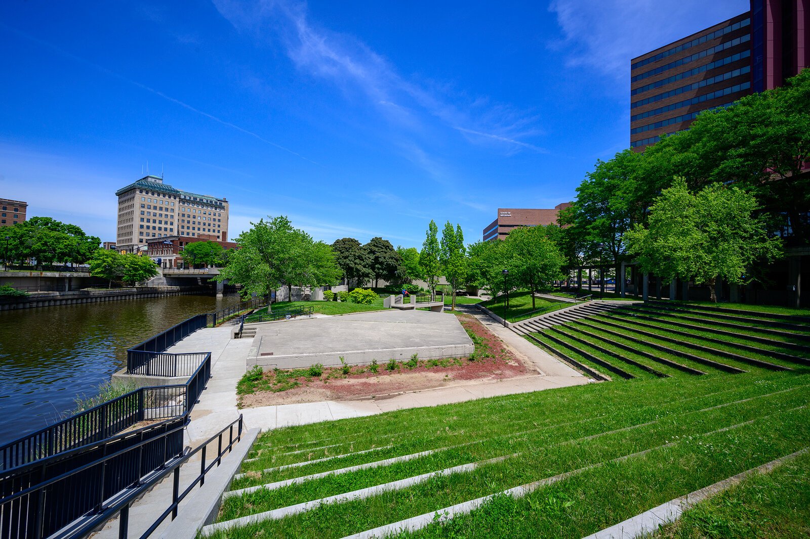 Riverbank Park Amphitheater