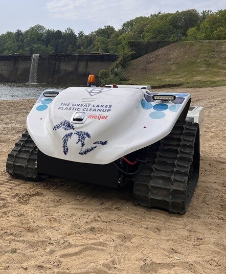 The BeBot, a cutting-edge litter removal robot, to be deployed on Belle Isle and the Detroit River, offers rapid, electric cleaning and data collection to combat plastic pollution. (Photo: City of Detroit)