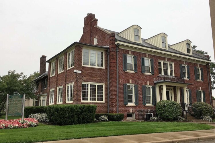 The home of Lewis College of Business from 1941 to 1976 at 5450 John R St. in Detroit.