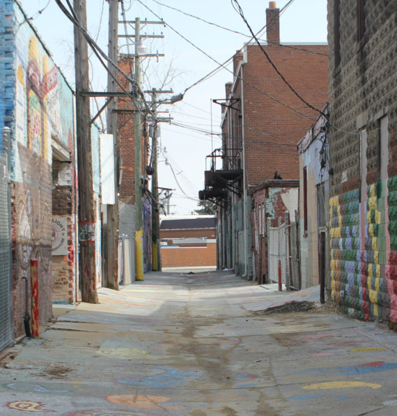 Alley in Artist Village before Arts Alleys project. (Photo: City of Detroit)