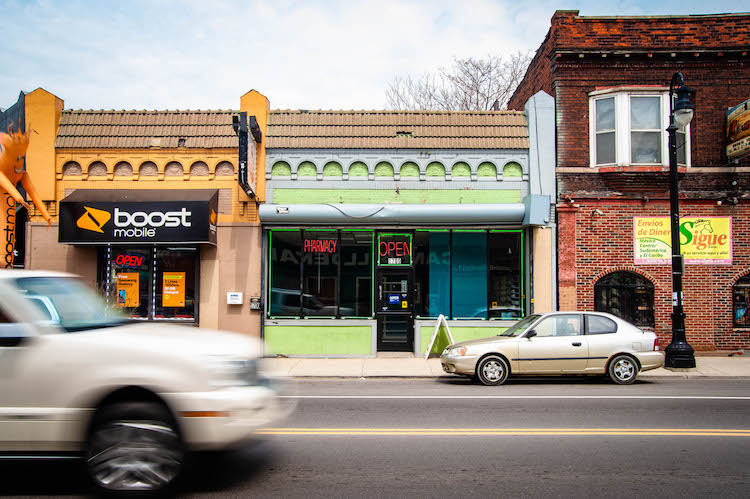 Exterior of Medicina Urbana