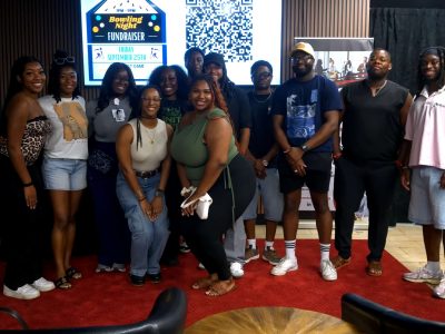 Group shot of UIU Detroit members